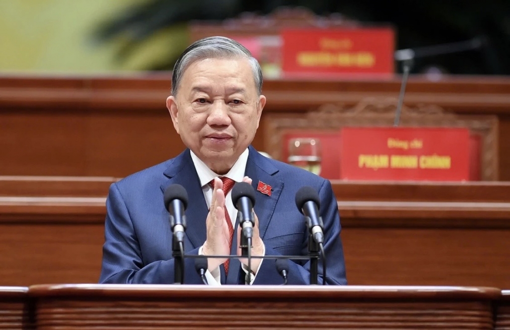 Danh sách chi tiết 19 đồng chí Ủy viên Bộ Chính trị khóa XIV