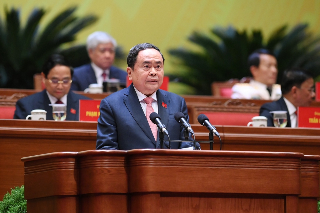 Bộ Chính trị Ban Bí thư, Ban Chấp hành Trung ương khóa XIV ra mắt Đại hội