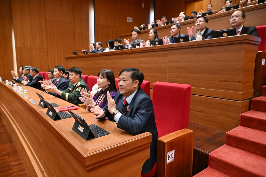 Bộ Chính trị Ban Bí thư, Ban Chấp hành Trung ương khóa XIV ra mắt Đại hội