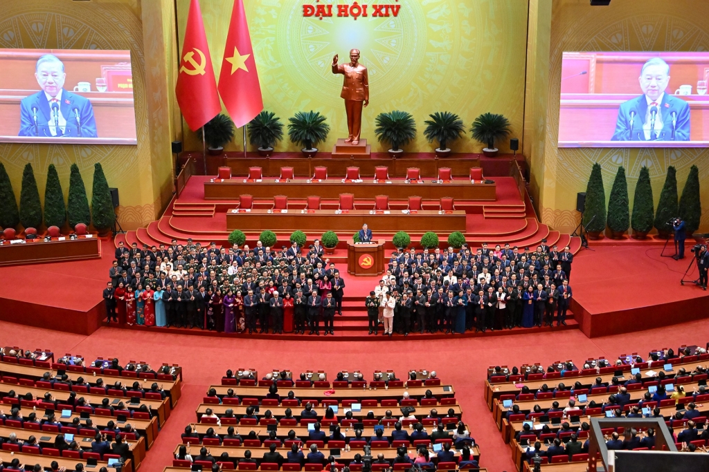 Bộ Chính trị Ban Bí thư, Ban Chấp hành Trung ương khóa XIV ra mắt Đại hội