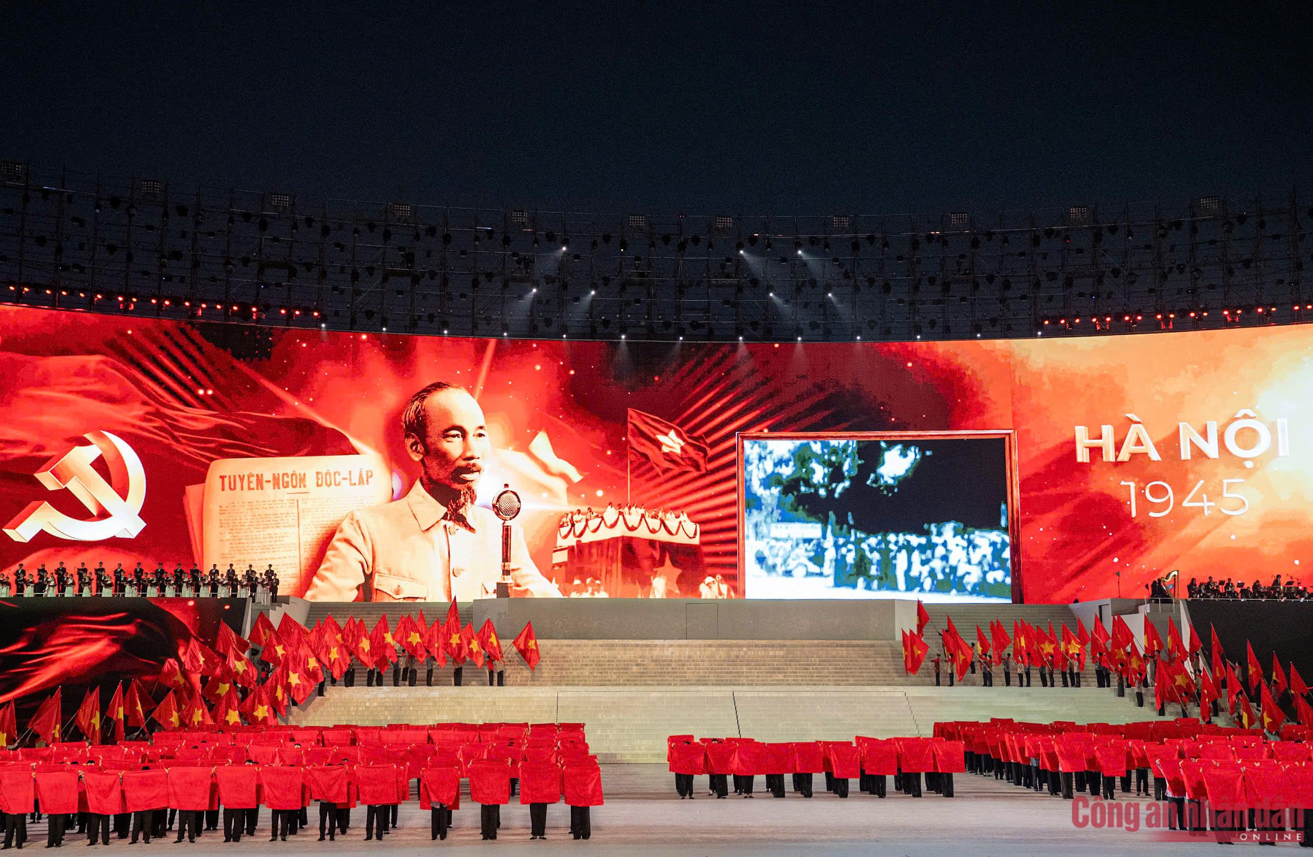 “Dưới lá cờ vẻ vang của Đảng” – Bản hùng ca chào mừng thành công Đại hội XIV -6