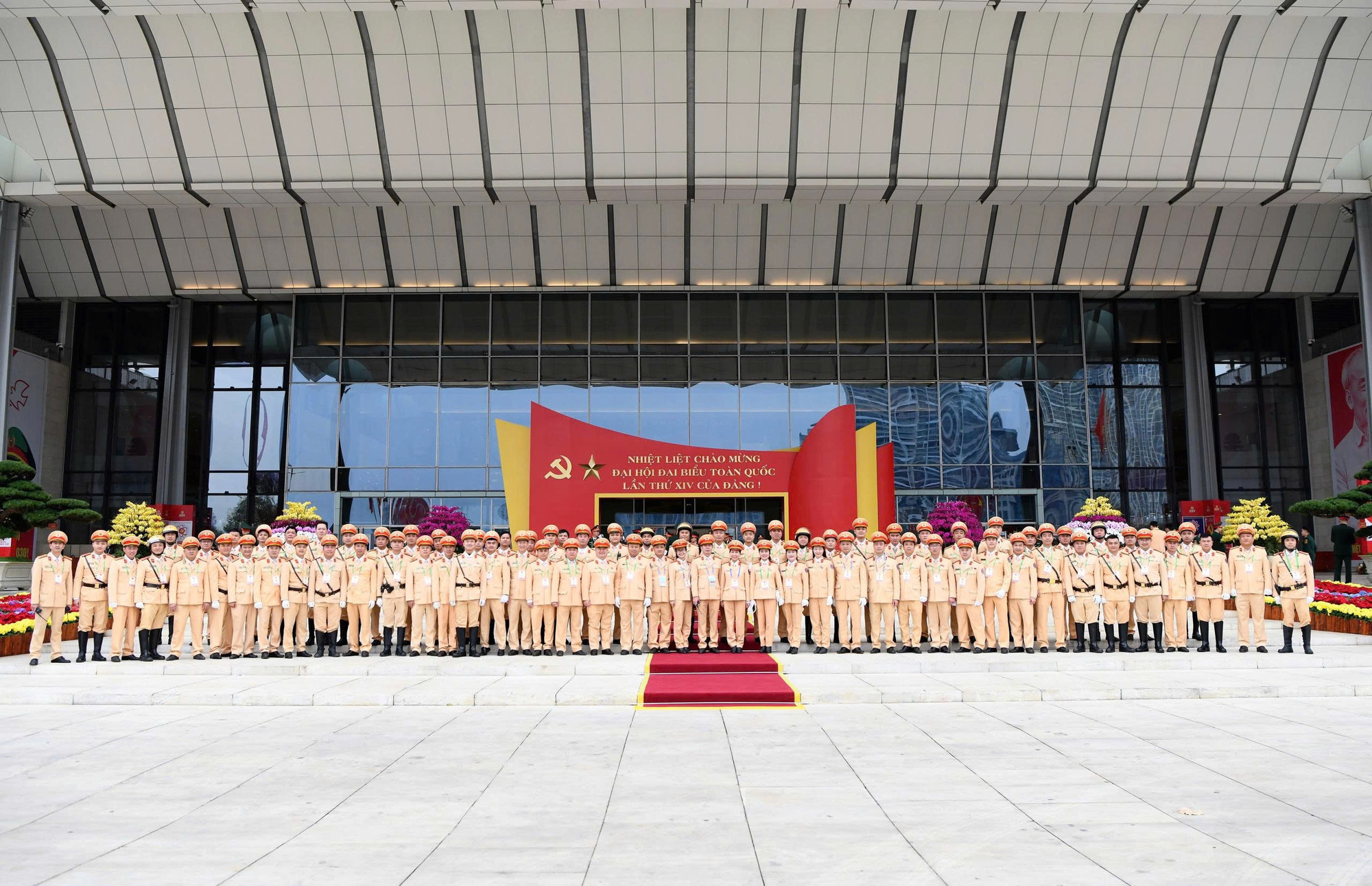 Lực lượng CSGT bảo đảm tuyệt đối an toàn giao thông phục vụ Đại hội XIV của Đảng