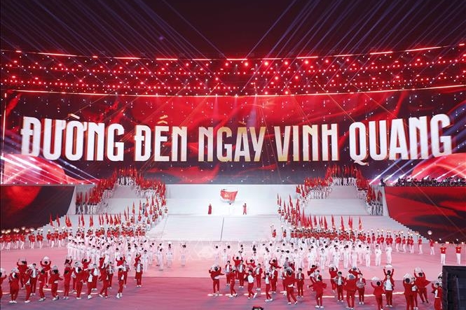 Tiến lên! Toàn thắng ắt về ta!