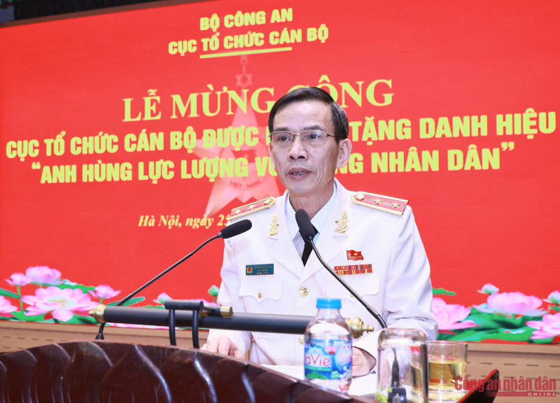 Dấu mốc Anh hùng và trách nhiệm tiên phong trong công tác cán bộ -0