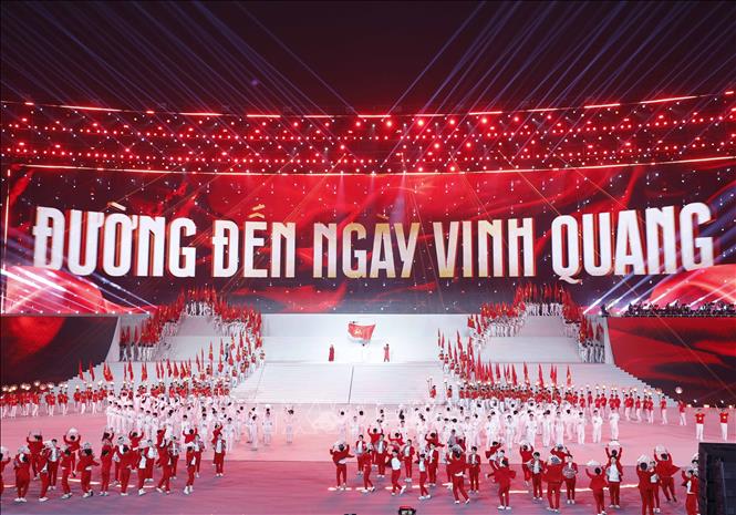 Tiến lên! Toàn thắng ắt về ta!