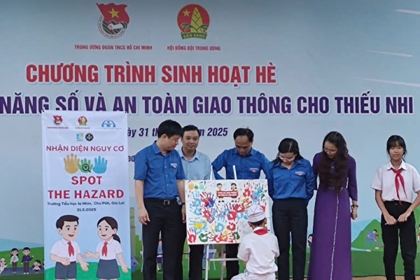 Từ trường làng Gia Lai: Số hóa an toàn theo Thập kỷ giao thông Liên Hiệp Quốc