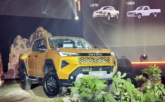 Toyota Việt Nam ra mắt Hilux hoàn toàn mới