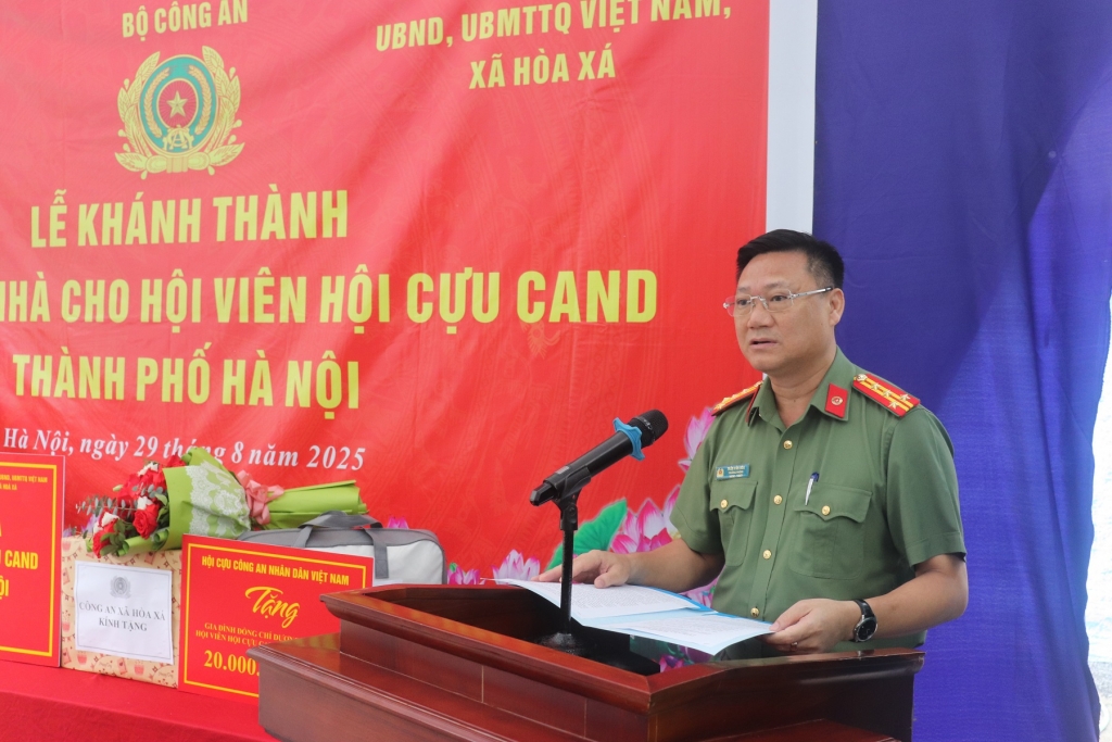 Khánh thành, bàn giao nhà cho hội viên cựu CAND có hoàn cảnh khó khăn tại xã Hòa Xá