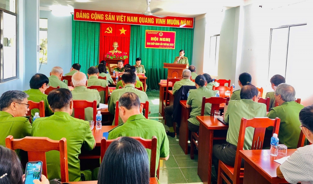 Hội Cựu CAND tỉnh Khánh Hoà tổ chức hội nghị Ban Chấp hành lần thứ 2