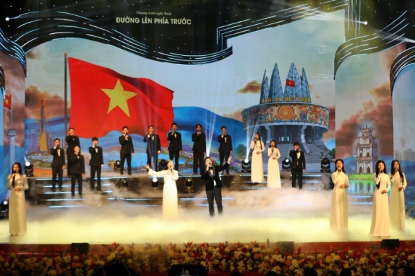 Nhiều giọng ca hàng đầu biểu diễn chùm tác phẩm về đất nước, mừng Đảng mừng Xuân 2026