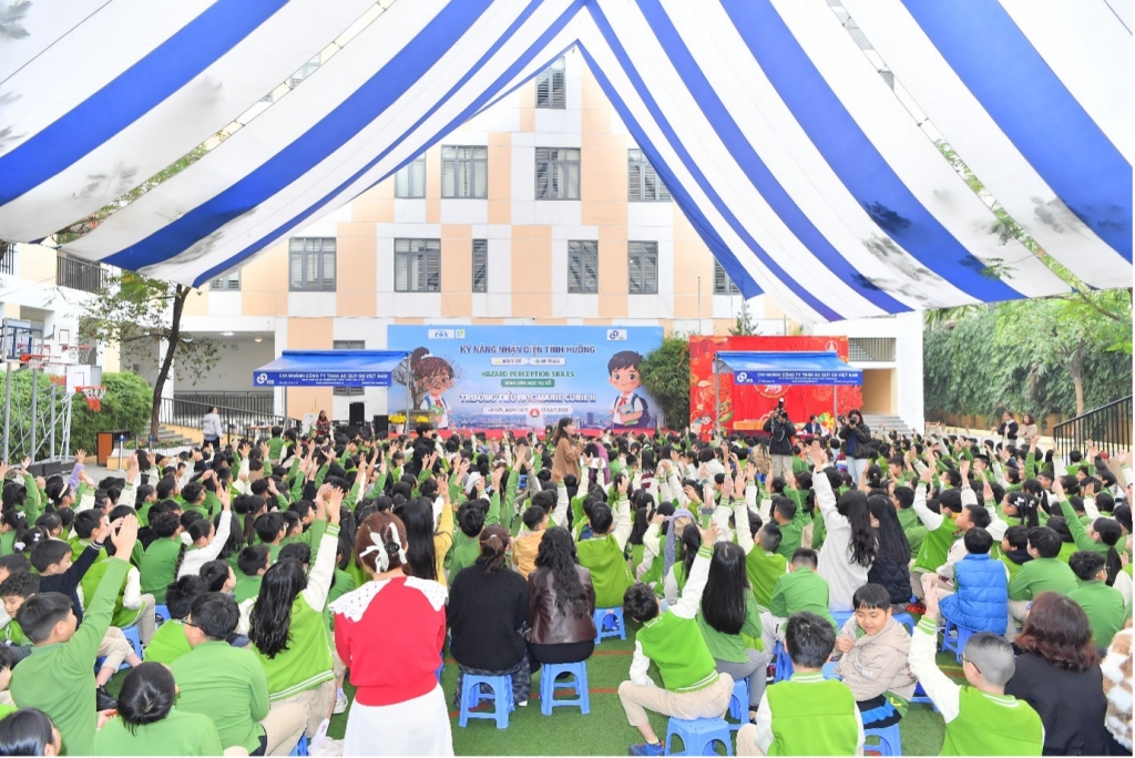 Gieo mầm ý thức an toàn giao thông tại Trường Tiểu học Marie Curie