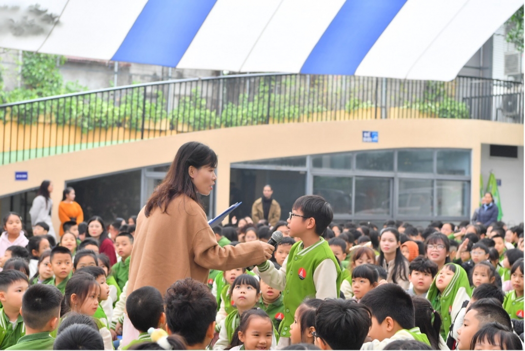 Gieo mầm ý thức an toàn giao thông tại Trường Tiểu học Marie Curie