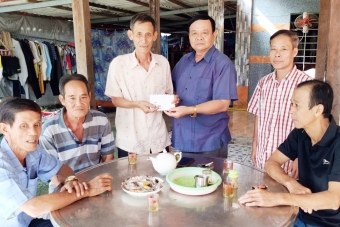 Hội Cựu CAND tỉnh Vĩnh Long thăm hỏi hội viên khó khăn dịp Tết Bính Ngọ 2026