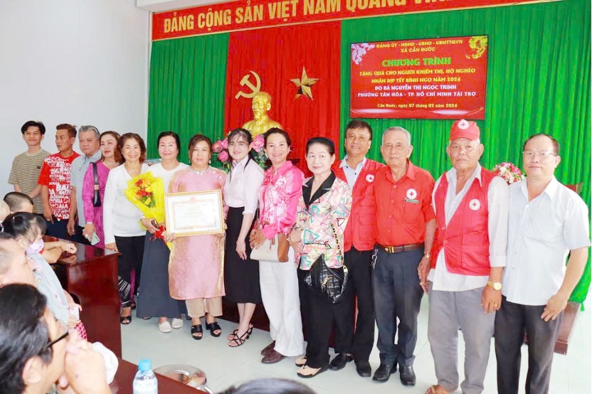 Tấm lòng vàng Nguyễn Thị Ngọc Trinh đồng hành cùng Hội Cựu CAND TP.HCM