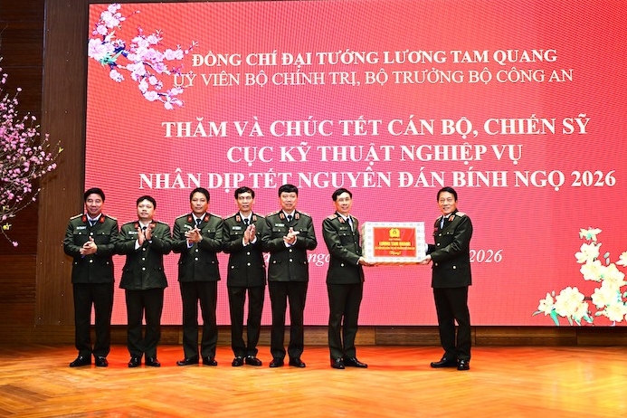 Xây dựng đội ngũ cán bộ kỹ thuật nghiệp vụ có tư duy đổi mới, sáng tạo