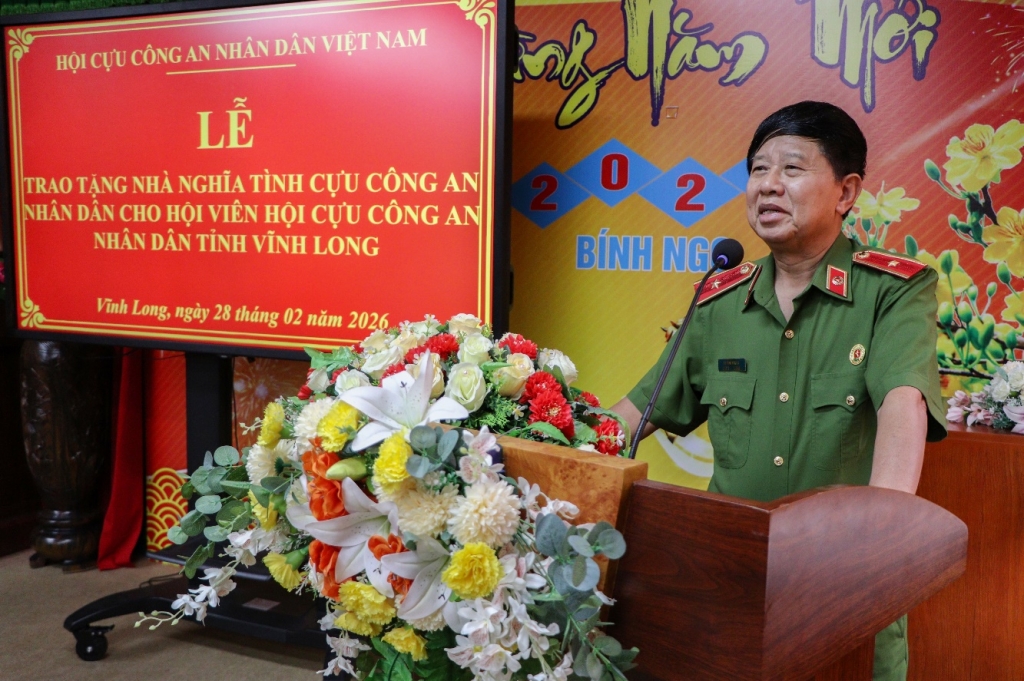 Hội Cựu CAND Việt Nam hỗ trợ 1,8 tỷ đồng xây nhà nghĩa tình Cựu CAND tại Vĩnh Long