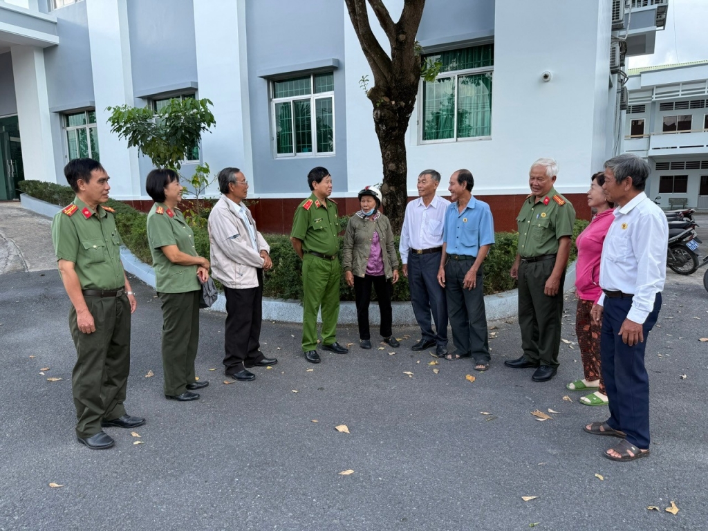 Hội Cựu CAND Việt Nam hỗ trợ 1,8 tỷ đồng xây nhà nghĩa tình Cựu CAND tại Vĩnh Long