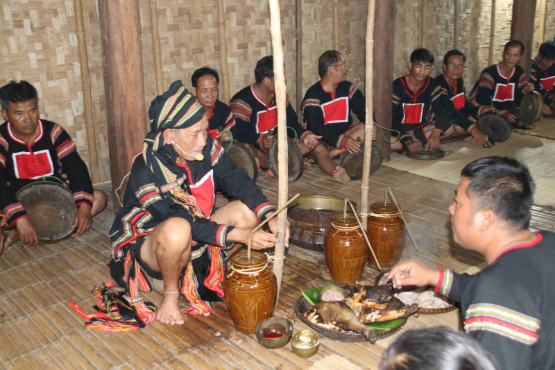 Trải nghiệm văn hoá độc đáo đầu xuân của đồng bào Tây Nguyên tại Thủ đô Hà Nội -0