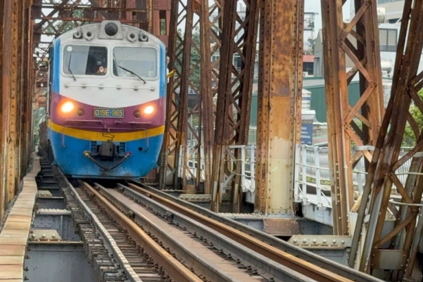 Hà Nội: Các đoàn tàu sẽ giảm dần tần suất đi xuyên qua lõi đô thị