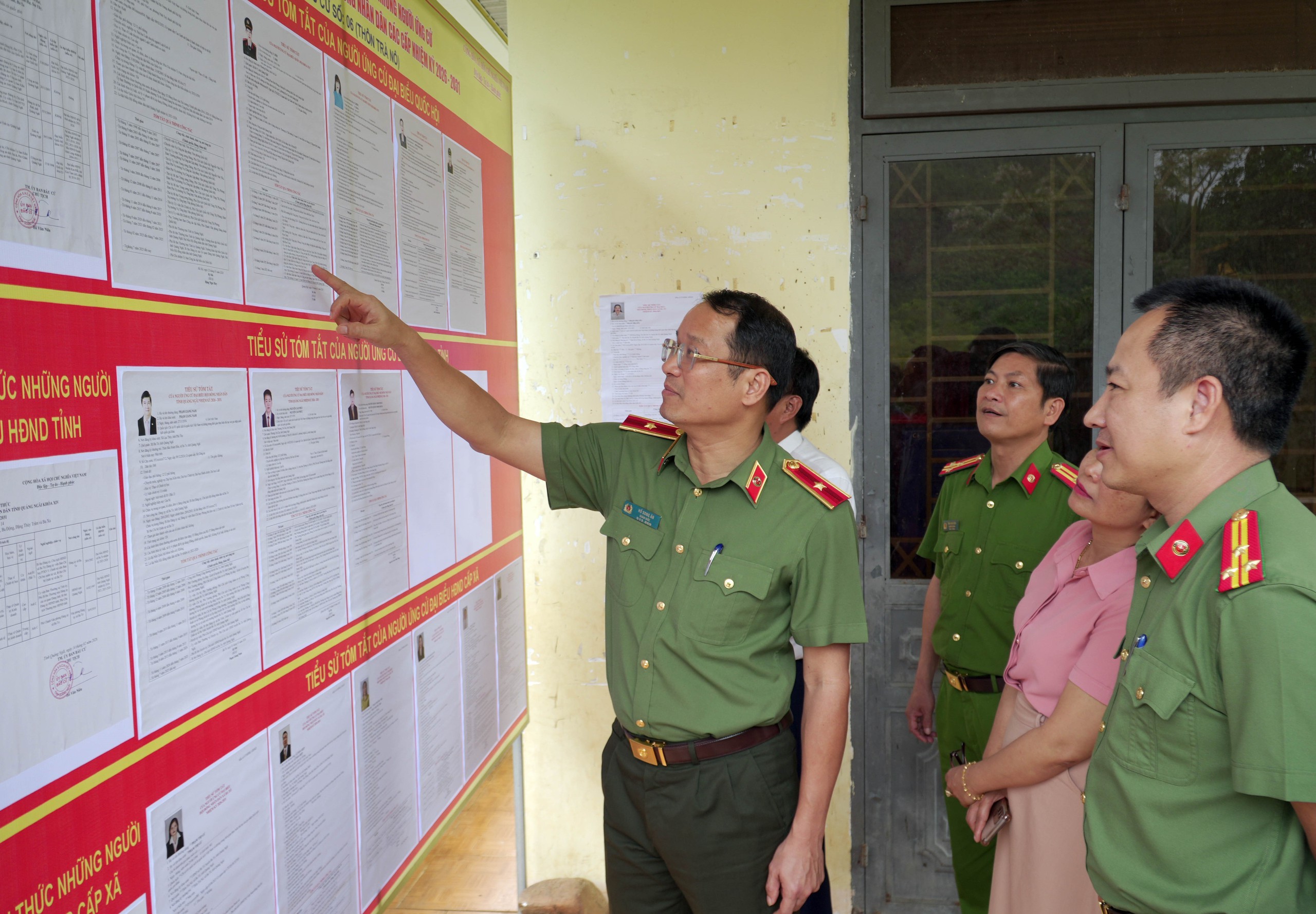 Bầu cử Quốc hội và HĐND: Những dấu ấn của một kỳ bầu cử thành công - Ảnh 3.