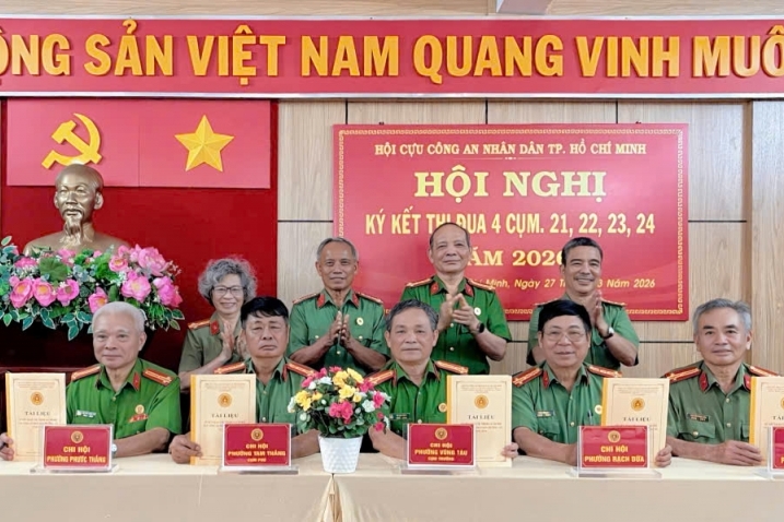 Hội Cựu CAND TP.HCM tổ chức Lễ ký kết giao ước thi đua giữa các cụm Khu vực văn phòng 2