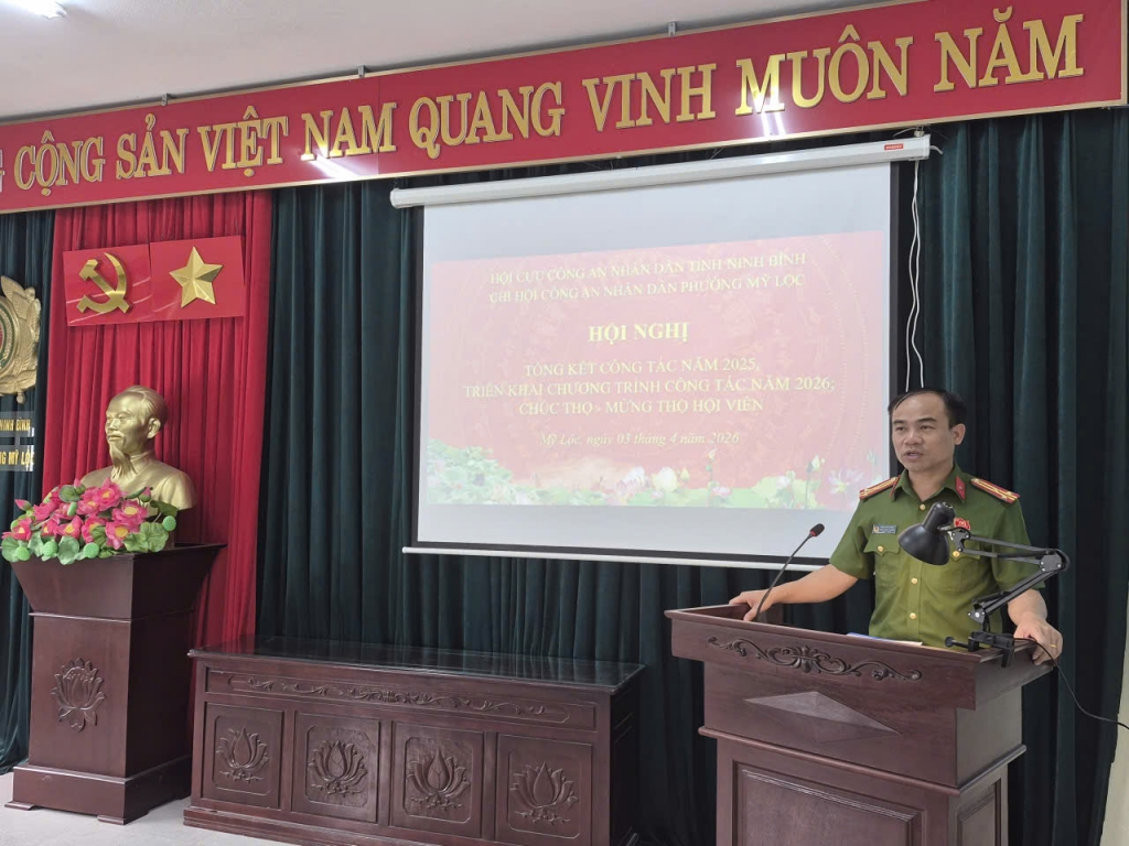 Ninh Bình: Chi hội Cựu CAND phường và Công an phường Mỹ Lộc ký kết Chương trình phối hợp trong công tác bảo đảm an ninh, trật tự