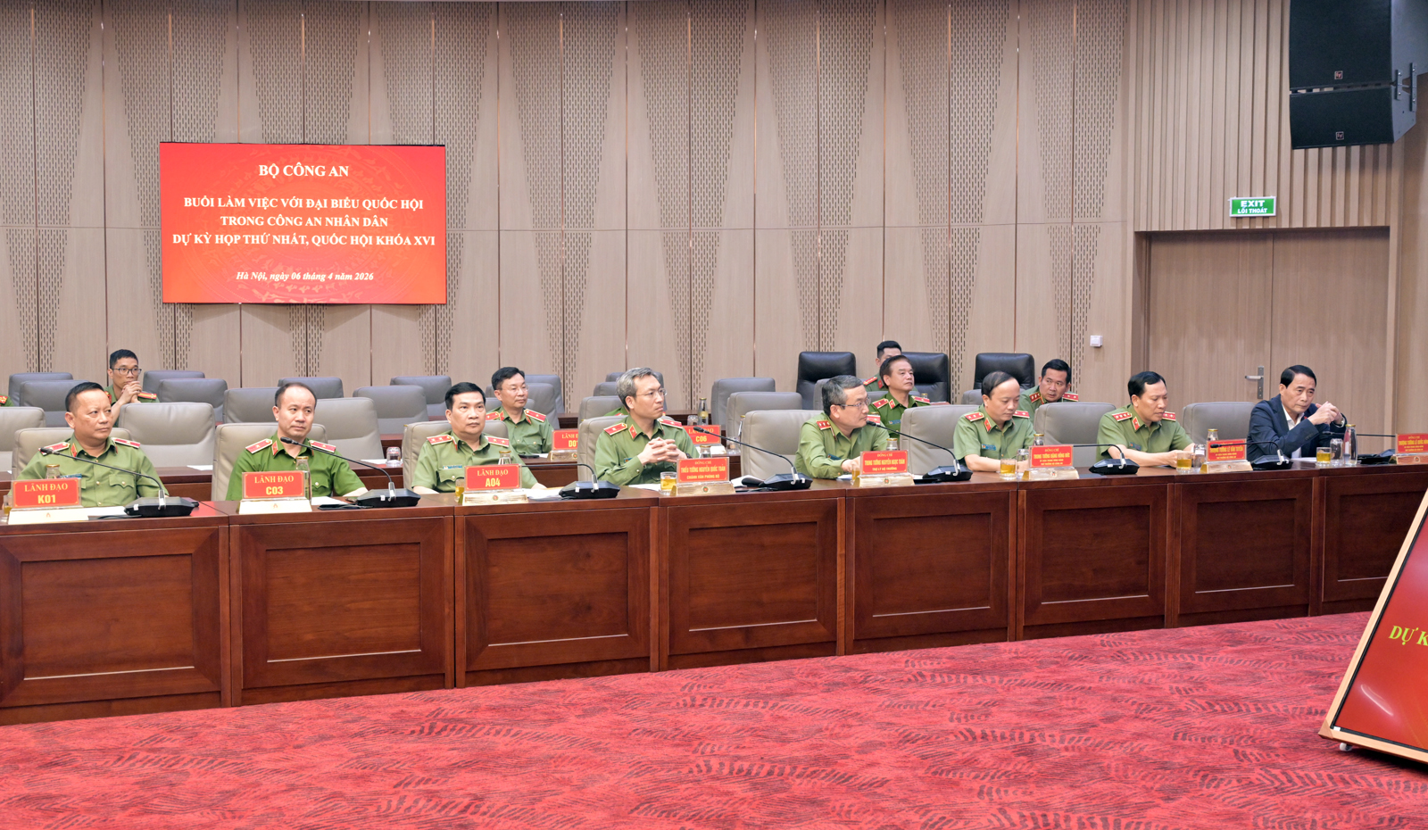 Bộ Công an làm việc với đại biểu Quốc hội trong Công an nhân dân dự Kỳ họp thứ Nhất, Quốc hội khoá XVI -5