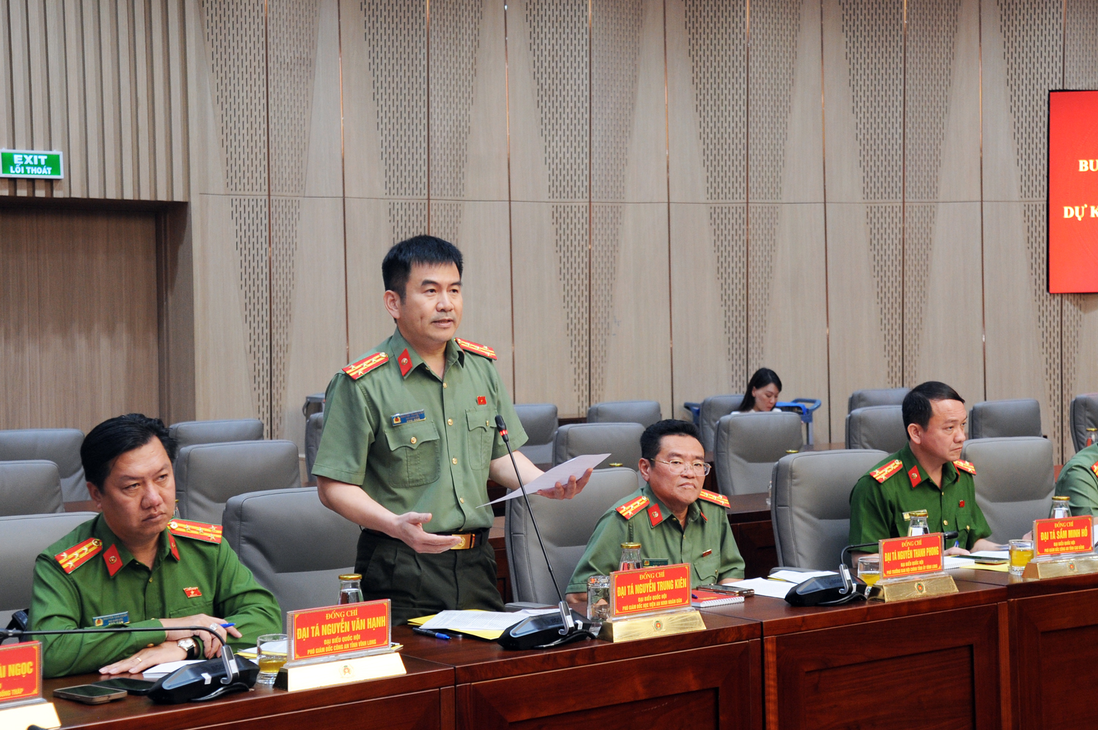 Bộ Công an làm việc với đại biểu Quốc hội trong Công an nhân dân dự Kỳ họp thứ Nhất, Quốc hội khoá XVI -7