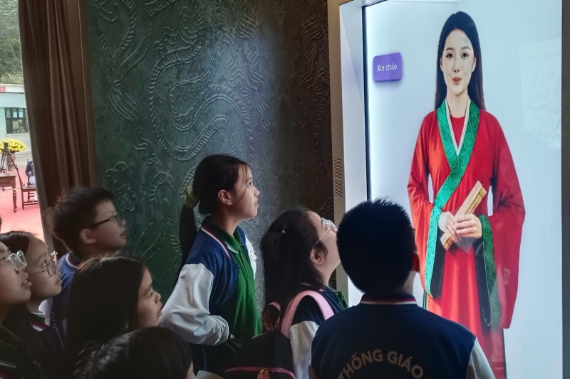 Chuyển đổi số, ứng dụng AI giải áp lực từ tăng trưởng nhanh cho du lịch