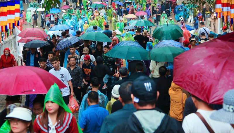 Chuyển đổi số, ứng dụng AI giải áp lực từ tăng trưởng nhanh cho du lịch -0