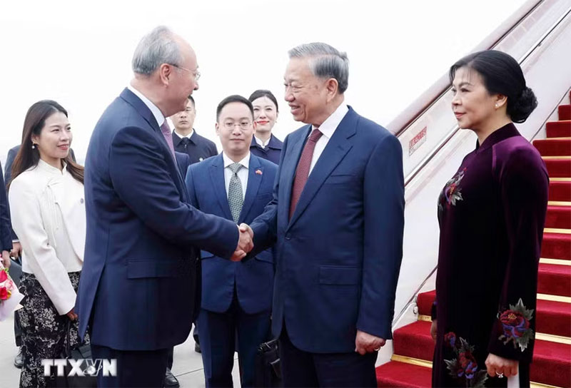 Tổng Bí thư, Chủ tịch nước và Phu nhân bắt đầu thăm cấp Nhà nước đến Trung Quốc -0
