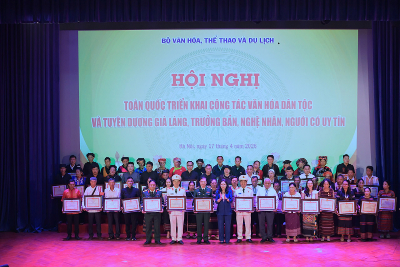 Tìm giải pháp để văn hoá truyền thống tạo ra giá trị, nuôi sống cộng đồng -0