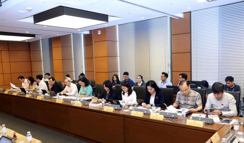 Bộ trưởng Lương Tam Quang: Xác  định nguyên tắc chung trong thí điểm thực hiện chế định luật sư công -1