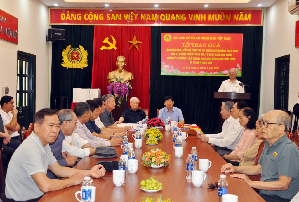 Hội Cựu CAND Việt Nam tri ân cán bộ Công an chi viện chiến trường miền Nam