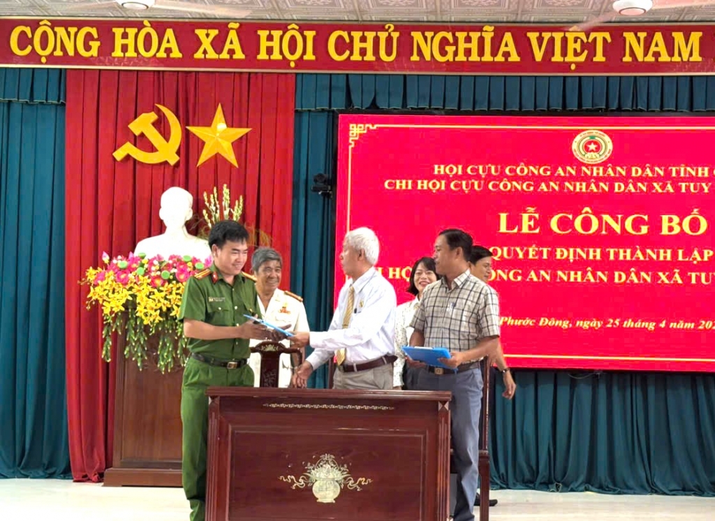 Gia Lai: Chi hội Cựu CAND xã Tuy Phước Đông chung tay xây dựng “Xã không ma túy”