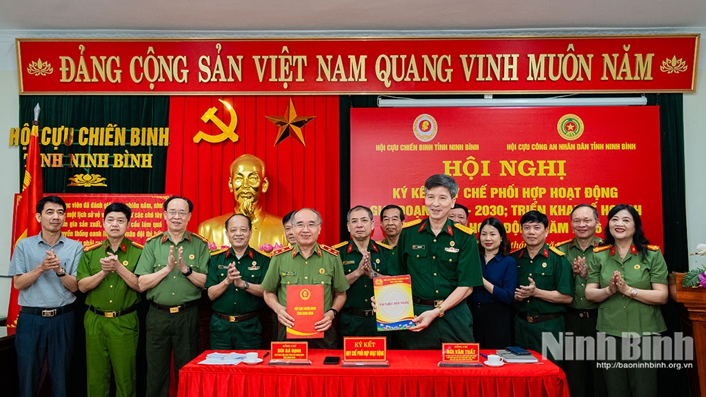 Ninh Bình: Hội Cựu Chiến binh và Hội Cựu CAND tỉnh ký kết Quy chế phối hợp hoạt động giai đoạn 2026-2030