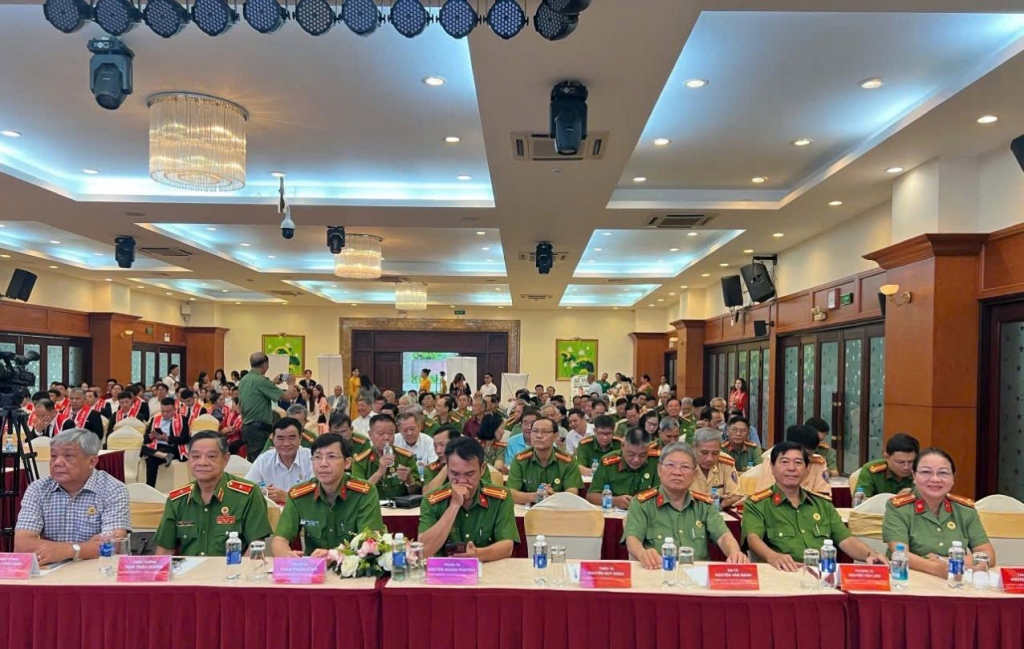 Hội Cựu CAND TP.HCM: Tập huấn nâng cao kiến thức phòng chống gian lận thương mại và hàng giả