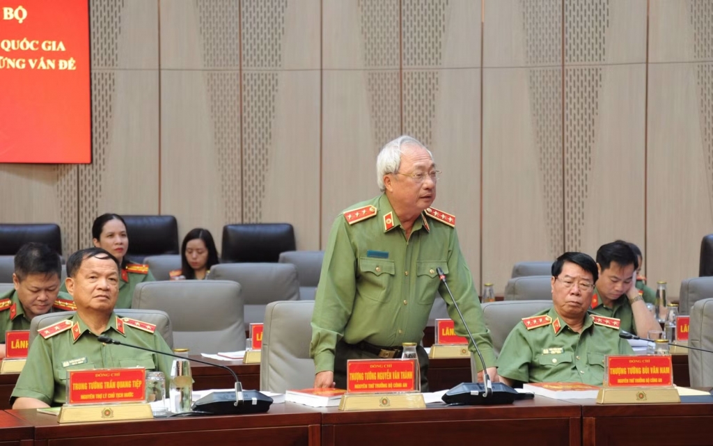 Bảo vệ an ninh quốc gia là nhiệm vụ trọng yếu, thường xuyên của toàn Đảng, toàn dân, toàn quân