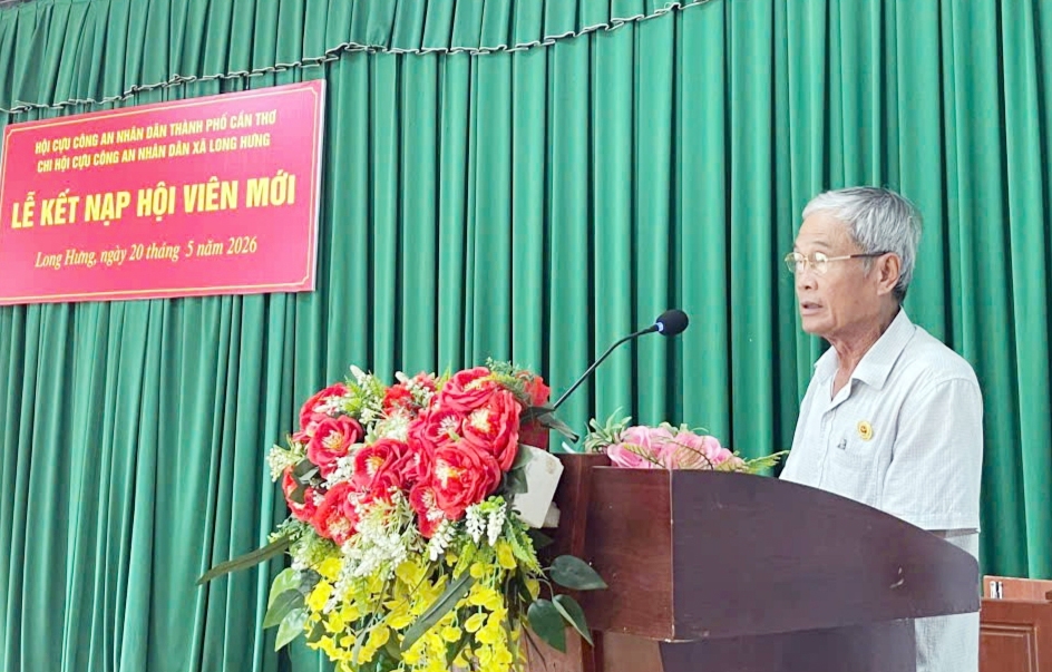 Cần Thơ: Chi hội Cựu CAND xã Long Hưng kết nạp thêm 11 hội viên mới