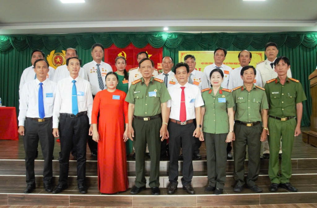 Cà Mau: Hội Cựu CAND xã Phan Ngọc Hiển tổ chức Đại hội đại biểu lần thứ nhất, nhiệm kỳ 2026   2031