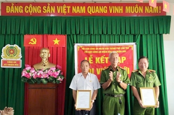 Cần Thơ: Chi hội Cựu CAND xã Thuận Hòa kết nạp hội viên mới, hướng tới thành lập Hội cấp xã