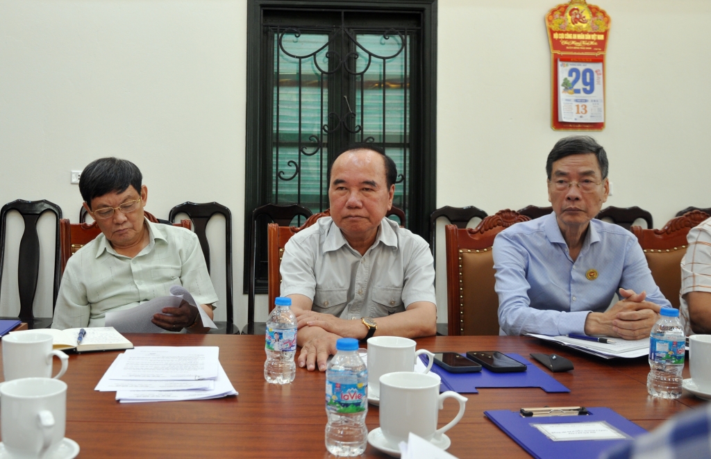 Thường trực Hội Cựu CAND Việt Nam sơ kết hoạt động tháng 4,5 và triển khai nhiệm vụ tháng 6/2026