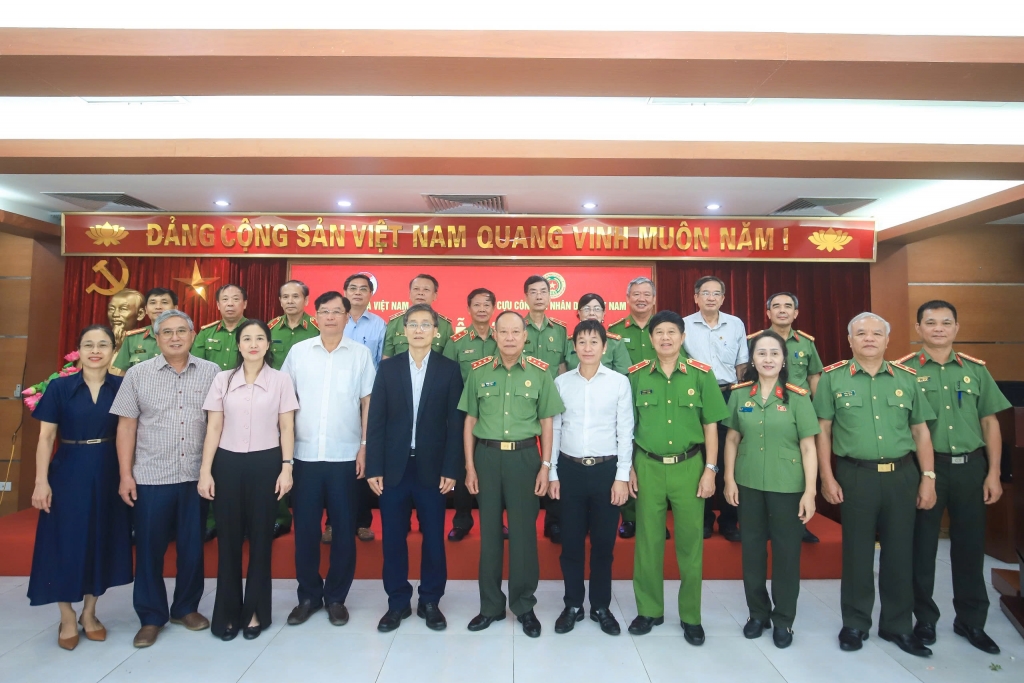 Hội Luật gia Việt Nam và Hội Cựu CAND Việt Nam ký kết Quy chế phối hợp