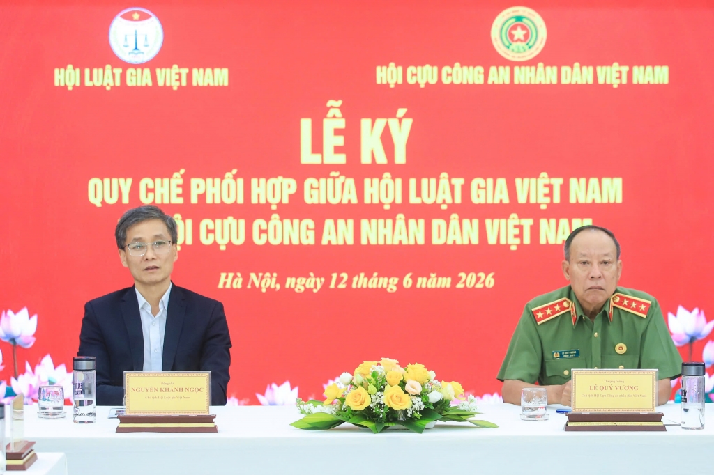 Hội Luật gia Việt Nam và Hội Cựu CAND Việt Nam ký kết Quy chế phối hợp