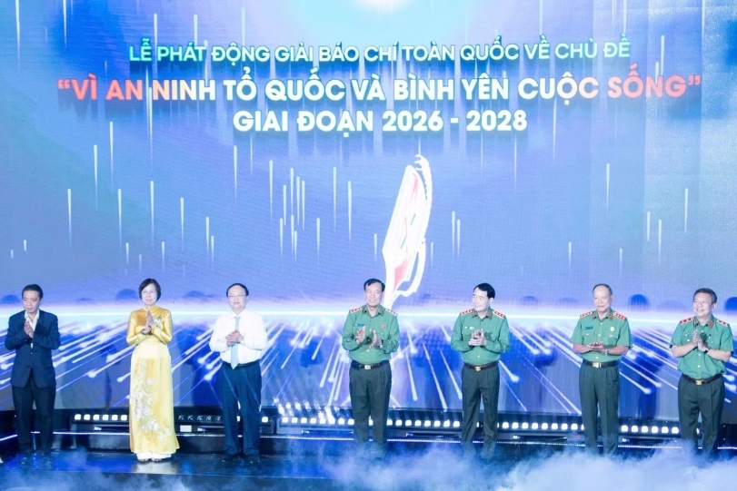 Bộ Công an kỷ niệm 101 năm Ngày Báo chí cách mạng Việt Nam và phát động Giải báo chí "Vì an ninh Tổ quốc và bình yên cuộc sống"