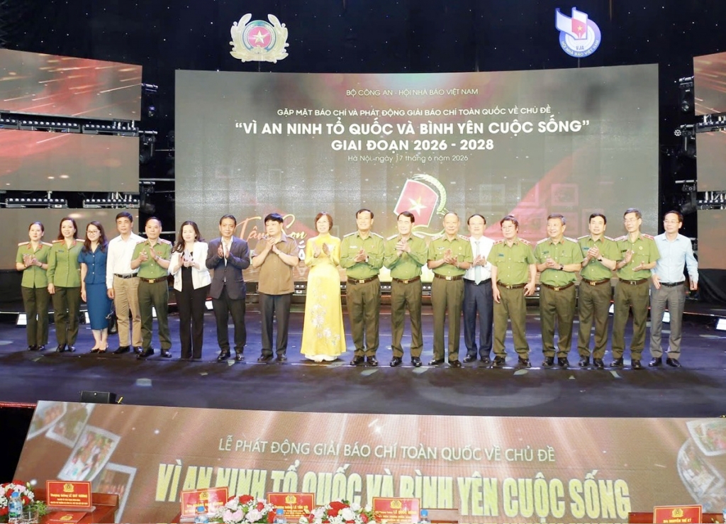 Bộ Công an kỷ niệm 101 năm Ngày Báo chí cách mạng Việt Nam và phát động Giải báo chí Vì an ninh Tổ quốc và bình yên cuộc sống