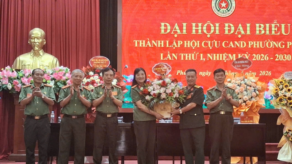 Ninh Bình: Thành lập Hội Cựu CAND phường Phủ Lý, nhiệm kỳ 2026 - 2030 Ninh Bình: Thành lập Hội Cựu CAND phường Phủ Lý, nhiệm kỳ 2026 - 2030