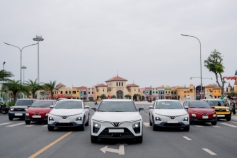 VinFast hỗ trợ khách hàng chuyển đổi sang xe điện lên tới 80 triệu đồng