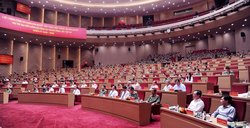 “Thanh bảo kiếm” bảo vệ an ninh quốc gia trong kỷ nguyên phát triển mới