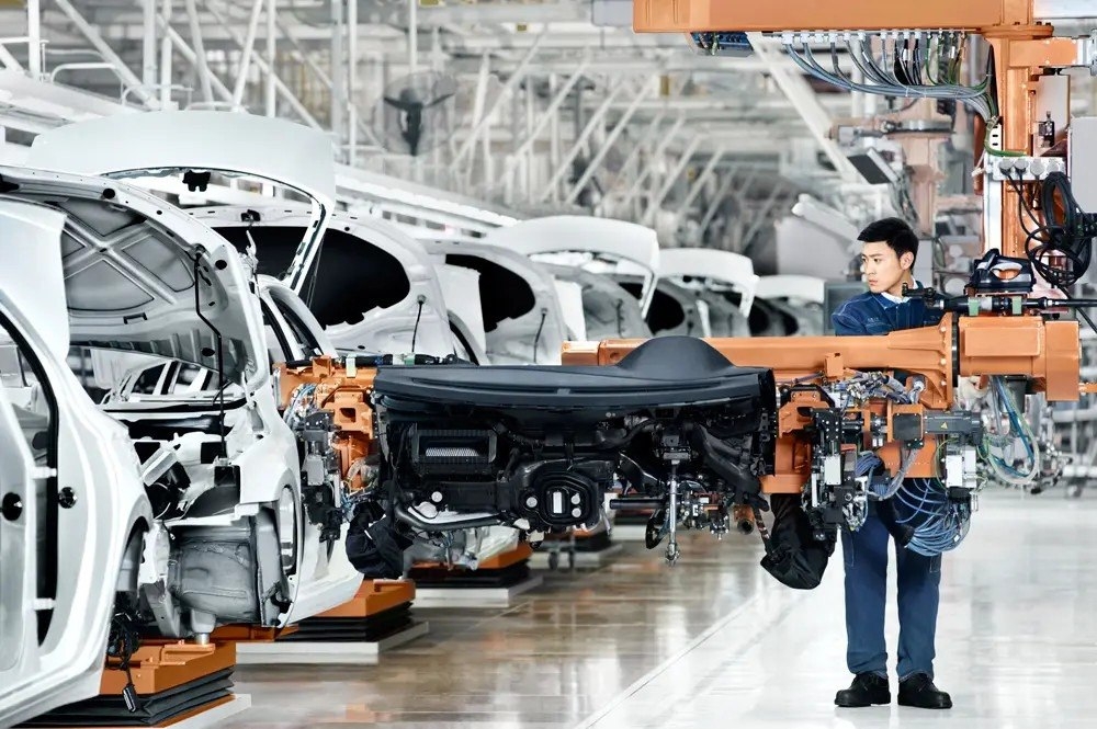 Volkswagen Việt Nam đưa khách hàng tận mắt chứng kiến nơi tạo nên những 